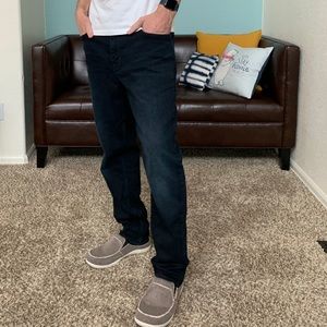 Men’s 34x32 athletic tapered fit jeans